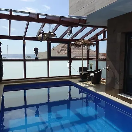 Casa de Férias Designer Haus Mit Beheiztem Pool *