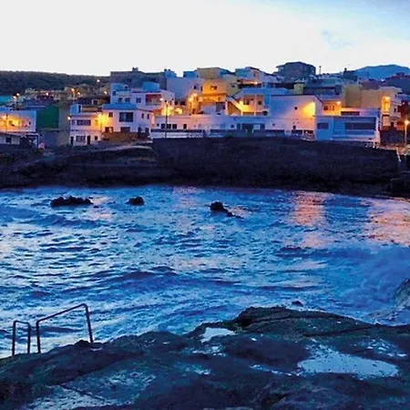 Designer Haus Mit Beheiztem Pool Casa de Férias